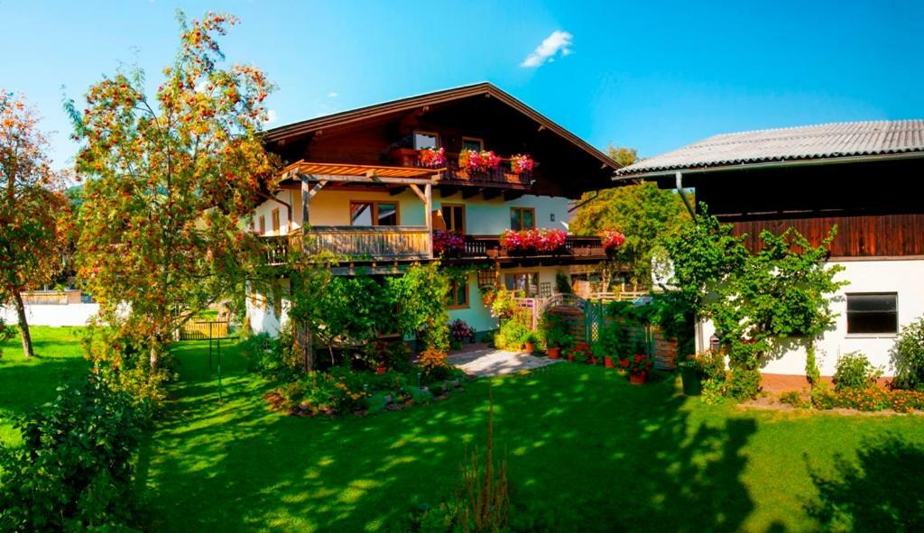 Appartement Bettina Mitterwallner Altenmarkt im Pongau Eksteriør bilde